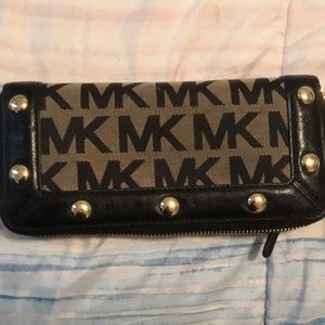 Michael Kors wallet